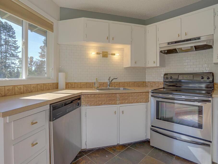 Ski-Mount Hood Charm-Welches,Golf And Ski Resort Condo,W&D, Wifi,Near Woods,Hiking,Fishing Mount Hood Village ภายนอก รูปภาพ